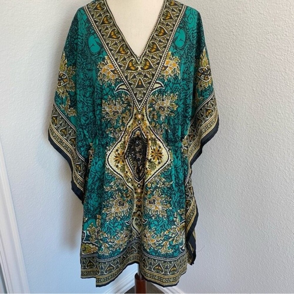 NWOT  Uniti Casuals Top Swim Cover Up Cape Paisley Floral Batik Print One Size